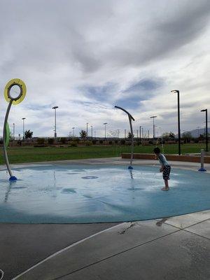 Small splash pad