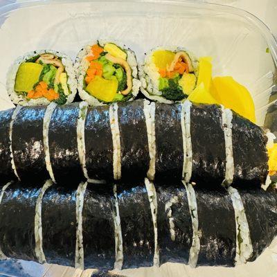 Sesame leaf kimbap