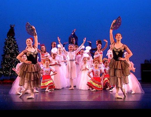 Nutcracker, 12/18, Greenwich Academy Massey Theatre