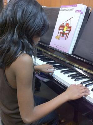 503-771-4611 Piano Lessons Keyboard Lessons Studio Instructor Portland Oregon