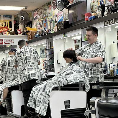 Mauricio's Barber Shop