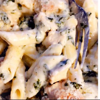 Chicken Alfredo Party Tray