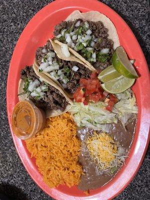 Carne asada street taco meal