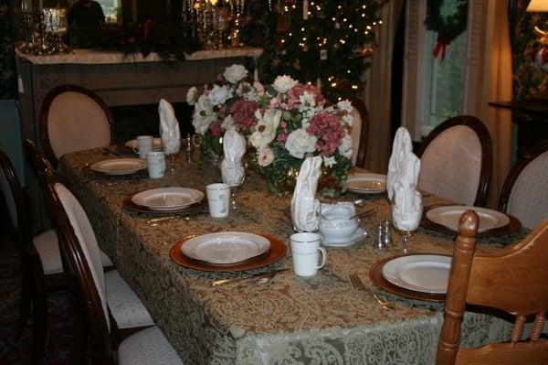 Dining Room @ Winter Street Inn