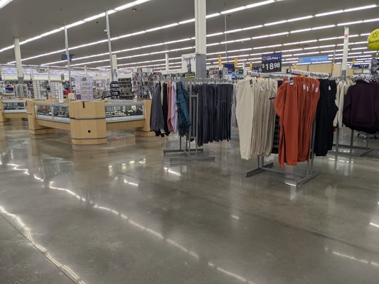 Walmart Supercenter, Salisbury