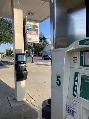 Gasoline pump, prices & road