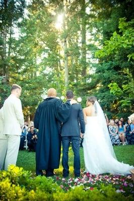 Wedding in Sebastopol, CA (photo by E&B Photography)