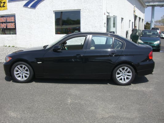 06 BMW 325I LOADED, POWER EVERYTHING, LEATHER, SUNROOF, 6CYL, AUTO TRANS AND MUCH MORE.... NEW COND! $11850