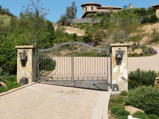 Automatic Driveway Gate