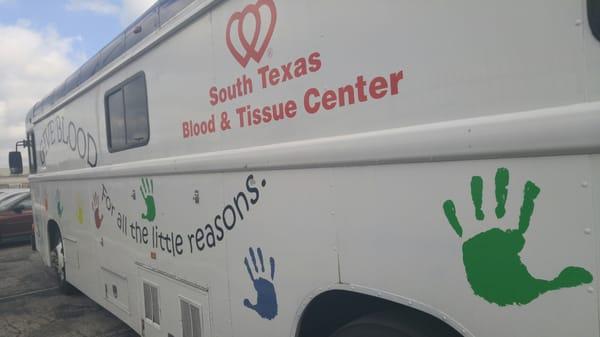 South Texas Blood And Tissue Center - Westover Hills Donor Room