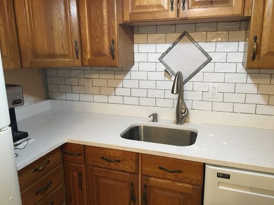 Kitchen backsplash