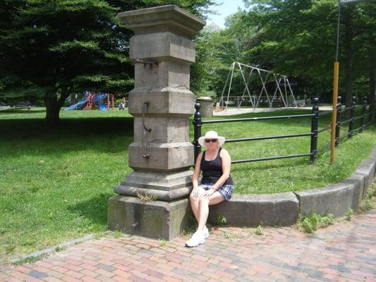 Scruffy tourist in the park