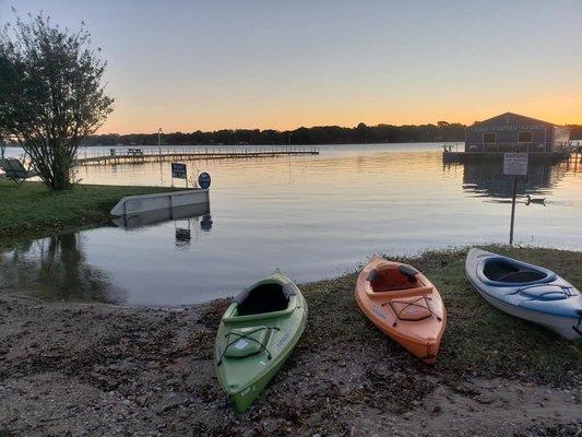 Kayak Rentals $10.00 hr