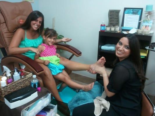 Mother and daughter pedis!!!