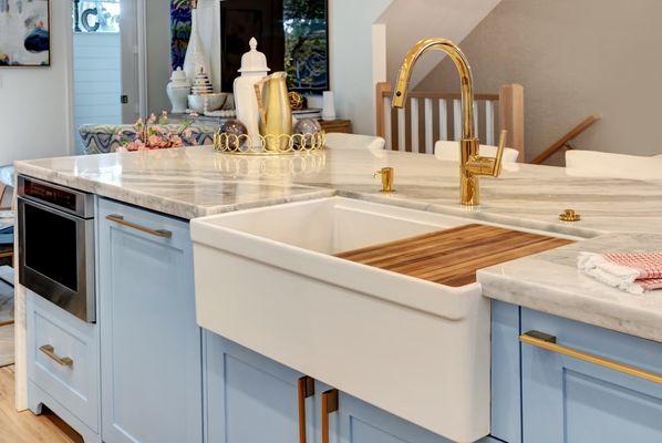 Transform your home with a beautiful new sink without having to replace your countertops!