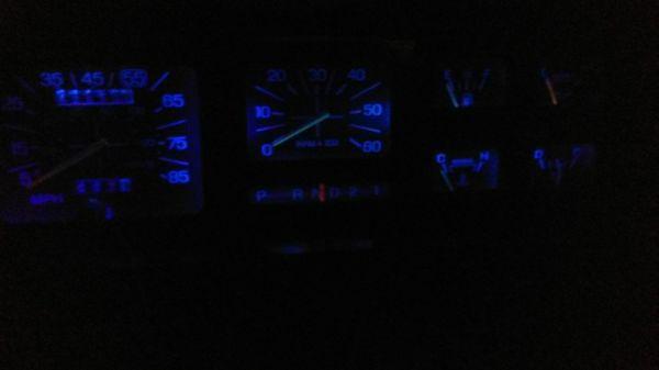 LED blue in 84 ford bronco