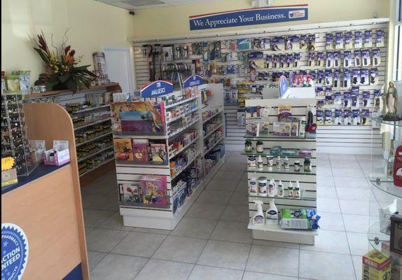 farmacia latina. medicinas a cuba