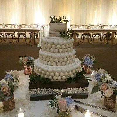 Cake ball wedding