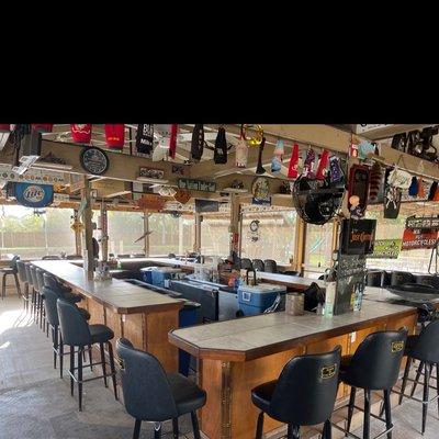 Waterfront full service Tiki bar with direct TV for Sunday football, corn hole and live entertainment.