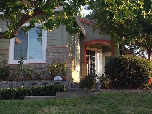 Here is a wood and stucco home painted in Roseville.