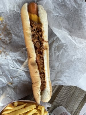 Chili cheese foot long