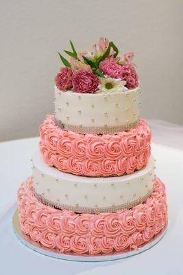 Beautiful cake design.