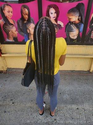 Medium knotless braids