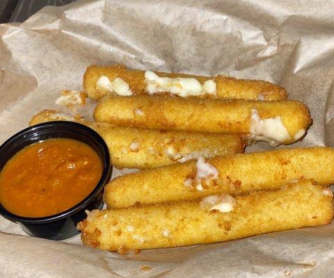 Appetizer, mozzarella sticks