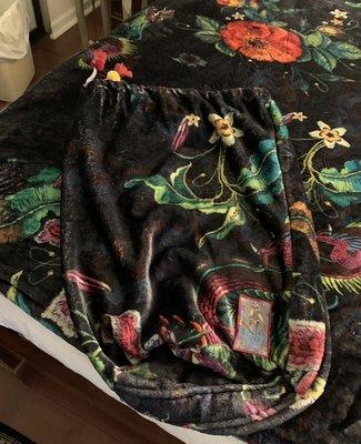 This beautiful storage bag came with our blanket.