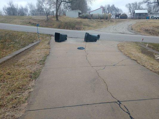 3/23/22, this is the way they left my cans after emptying them.