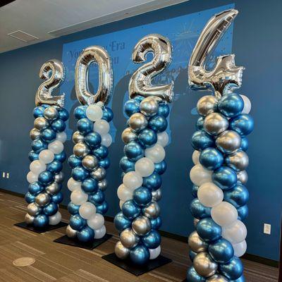 Balloon Columns for Graduation