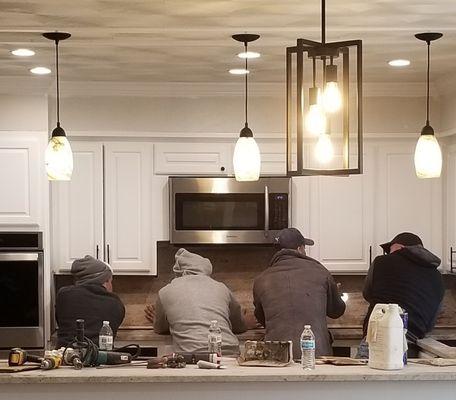 Installing the full backsplash