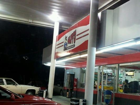 Shell & Huffs Neighborhood Store