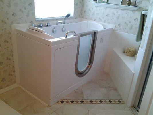 We are the only authorized vendor of Ella's Walk in Tubs in Central Florida. This is our companion model recently installed.