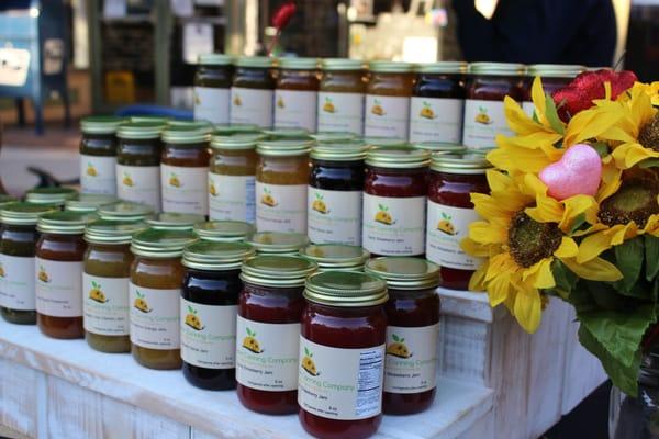 Fruit Preserves and Jams that are made with all natural ingredients and half the sugar of regular jams