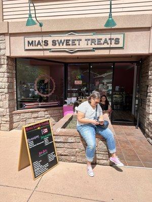 Mia's Sweet Treats