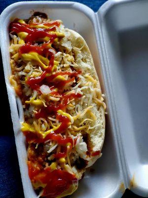 Chilli cheese dog