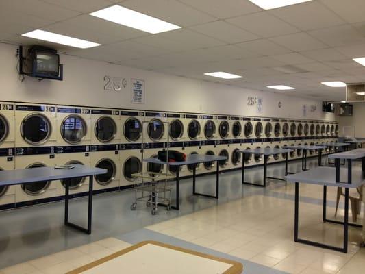 Tons of large dryers. $.25 for 8 minutes.