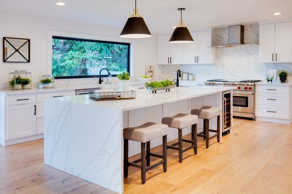 Beautiful Kitchen Remodel!