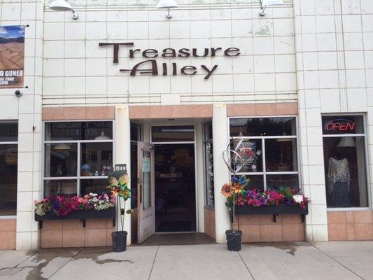 Treasure Alley