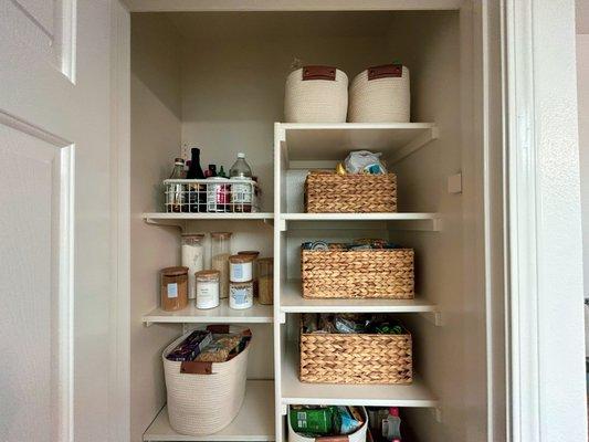 Say goodbye to pantry pandemonium and hello to effortless organization.