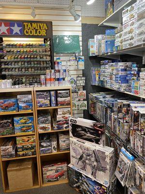 Plastic Model Kits and Tamiya Paints section.