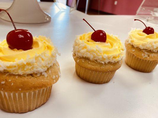 Pina Colada Cupcakes