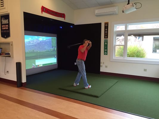 Golf simulator, can also be used for softball and baseball pitching