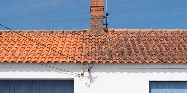 soft-wash-roof-cleaning