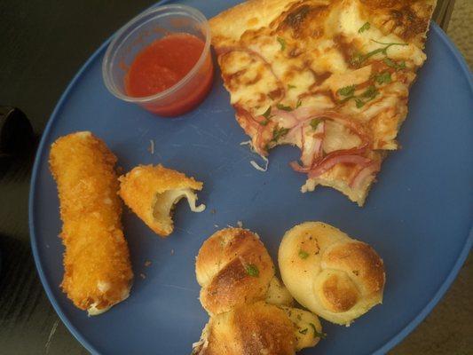 Mozzarella sticks, garlic knots, bbq chicken pizza