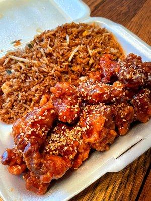 C07 Sesame Chicken ($10.35). Don't be fooled by the presentation. The chicken is overfried and the rice is bland.