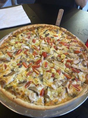 Pesto Pizza + chicken