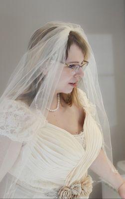 Gorgeous dress and veil