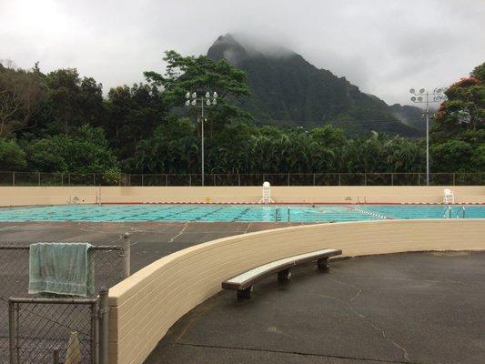 Fall 2016 - Pool has awesome views